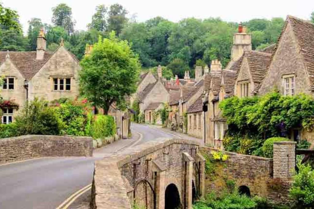 فيلا Relaxing Retreat On The Edge Of The Cotswolds Kingswood  المظهر الخارجي الصورة